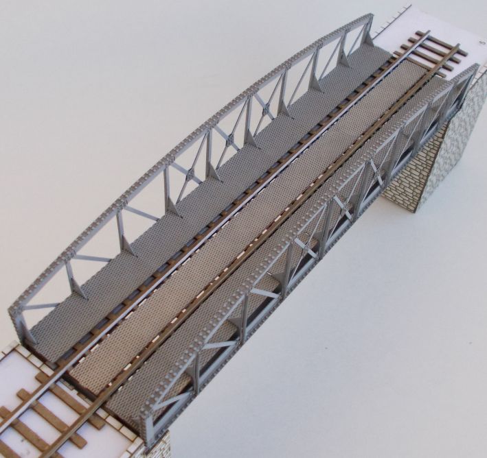 Ocelový obloukový most TT